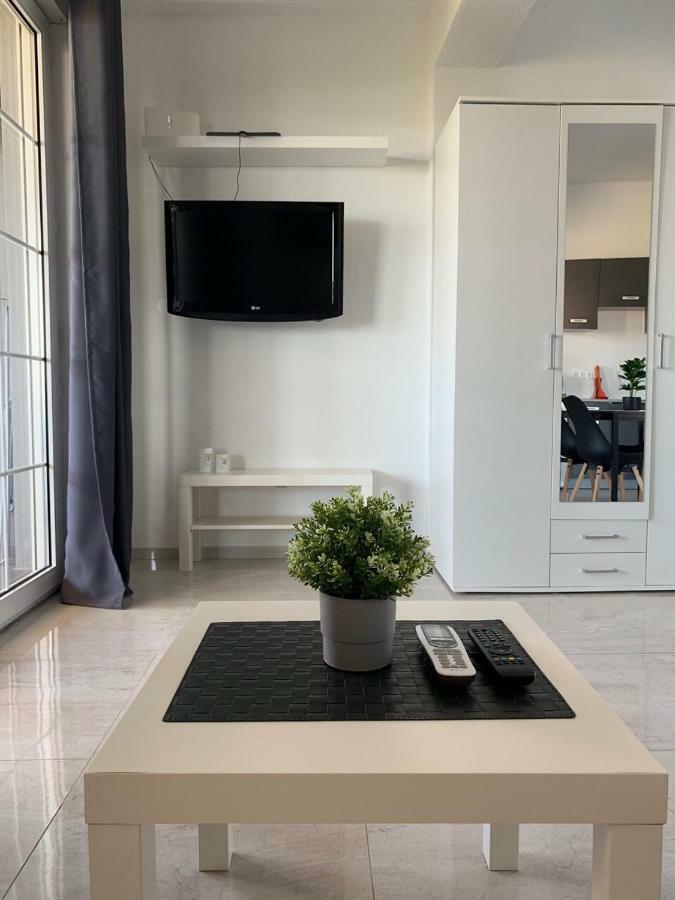 Apartamento Nelany Zubovići Exterior foto