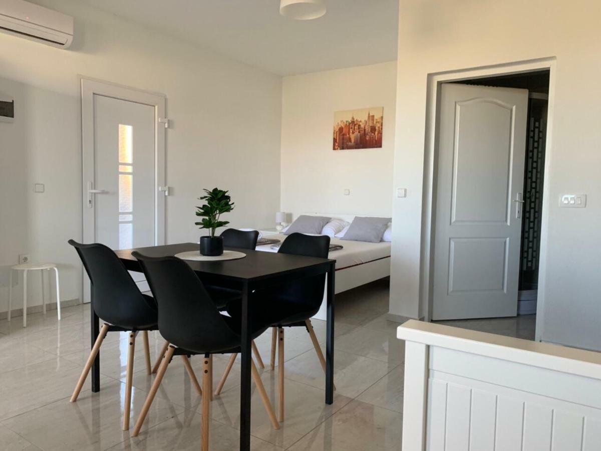 Apartamento Nelany Zubovići Exterior foto