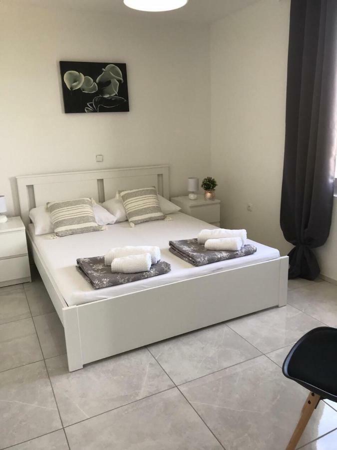 Apartamento Nelany Zubovići Exterior foto